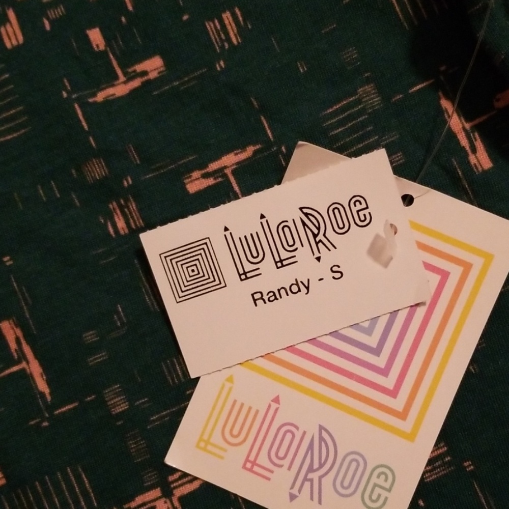 LulaRoe Randy Shirt - Picture 2 of 2